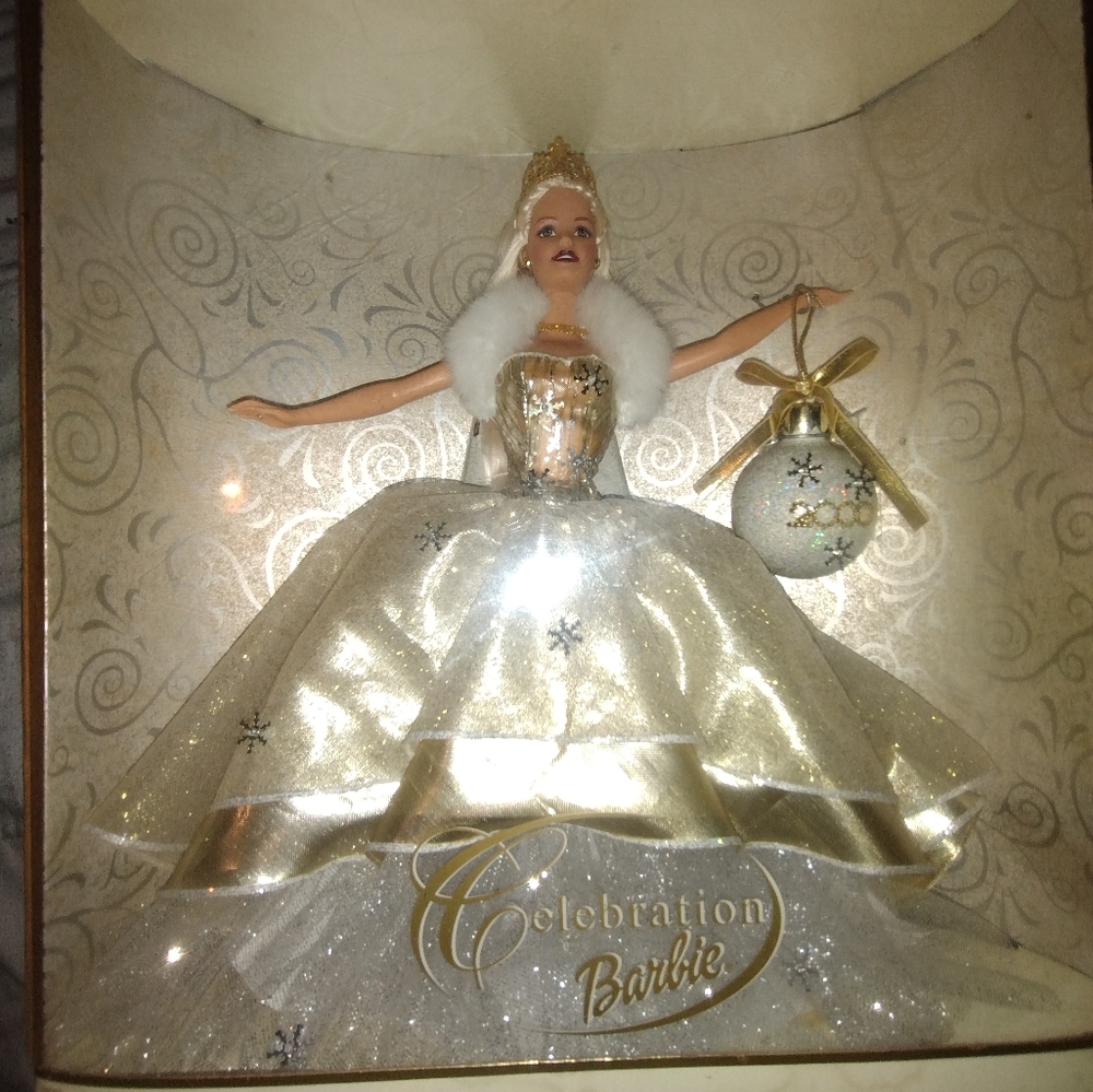NIB Mattel Special Edition 2000 CELEBRATION BARBIE DOLL + Millennium Ornament
